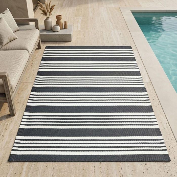 Outdoor Living Room Rug with Gray Stripes 120x180