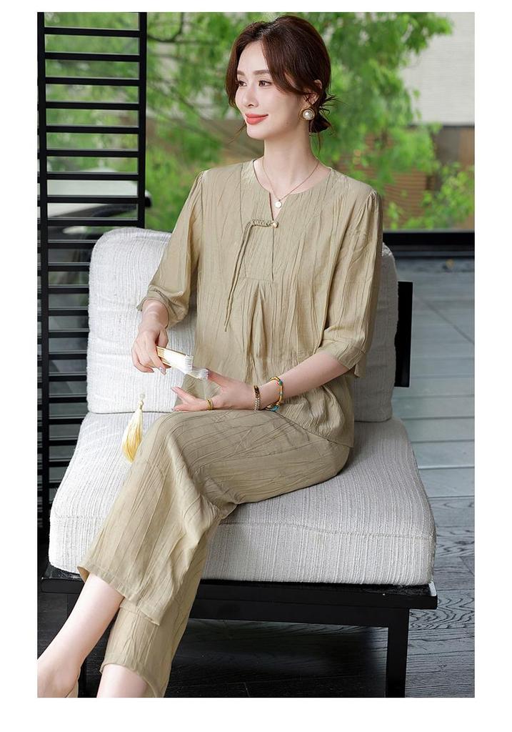 2026 Stylish Chiffon Short-Sleeve T-Shirt Set for Mom: Fashionable Summer Wear for Middle-Aged and Elderly Women