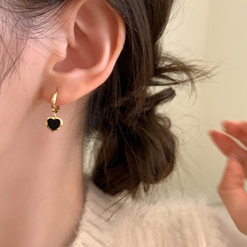 2023 Black Heart Hoop Earrings: French Retro Design with Light Luxury and Timeless Elegance