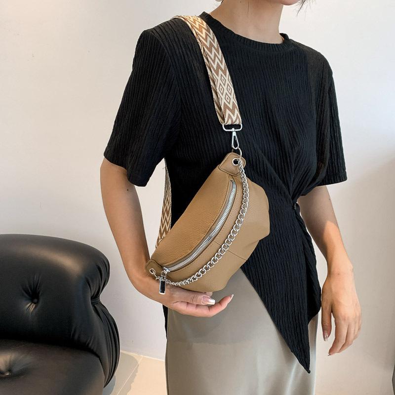Super Fire Breast Bag Chain Texture Fanny Pack Women'S Literary Shoulder Bag Tide