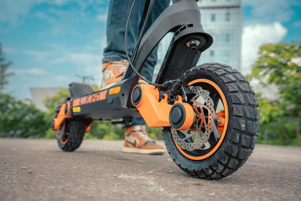 KuKirin Hulajnoga elektryczna G3 Silnik 1200W Bateria 52V 18AH Zasięg 63KM Prędkość 50KM/H, Opony 10-calowe, IP54, E-hulajnoga