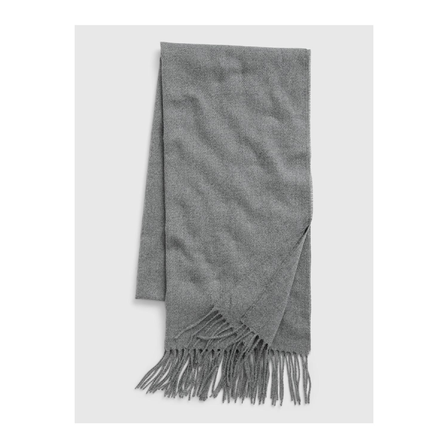 

Мужской серый уютный шарф из переработанных материалов