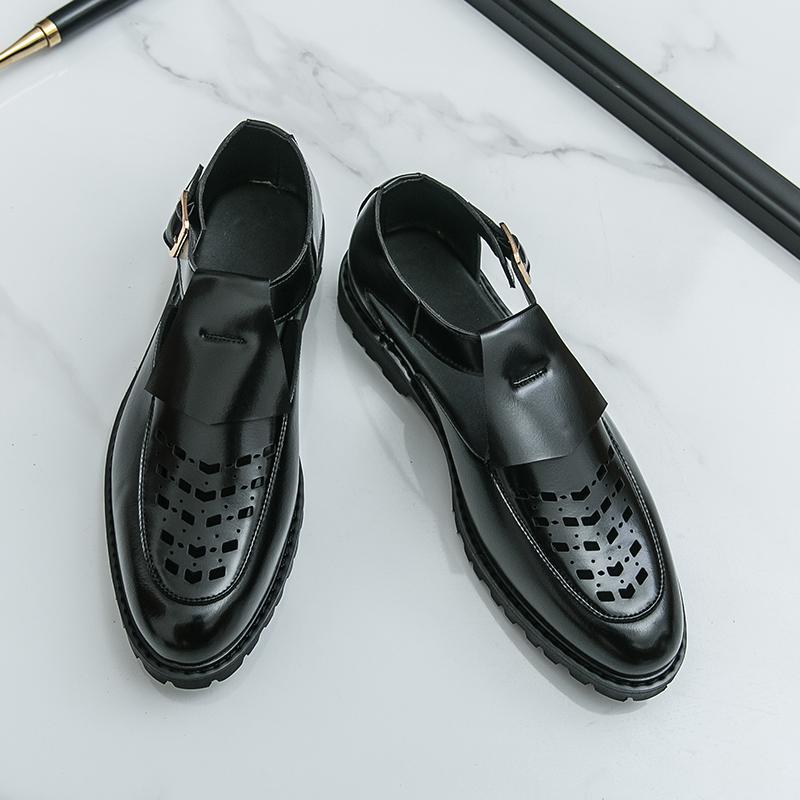 Summer Fashion New Men's Gladiators Hollow Out Belt Buckle Patent Leather Casual Shoes Breathable Beach Sandals Outdoor Slippers