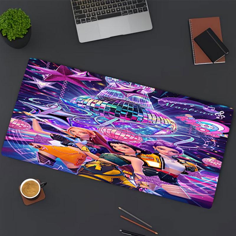 Podložka pod myš s potiskem KPop Demon Hunters, pro podložku pod klávesnici, podložka pro notebook PC pro kancelářské domácí použití, dekorace stolu, perfektní dárek k narozeninám pro hráče