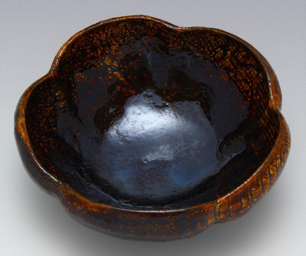 Utsuwa Roan Small Bowl, Old Seto, 11cm, Seto Ware, Masanori Hatano, Flower-Shaped Small Bowl