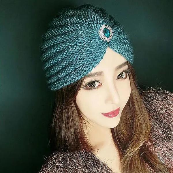 WTEMPO Women's Cold-proof Autumn Winter Solid Color Large Size Woolen Hats Soft Windproof Casual Warm Knitted Flower Hats