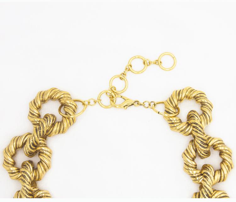 ZA Chunky Knit Gold Water Wave Chain Necklace - Bold, Retro European & American Style for Men and Women