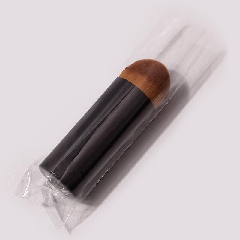 

Консилер с грибовидным аппликатором и кисть для растушевки – Компактный, многофункциональный инструмент для макияжа