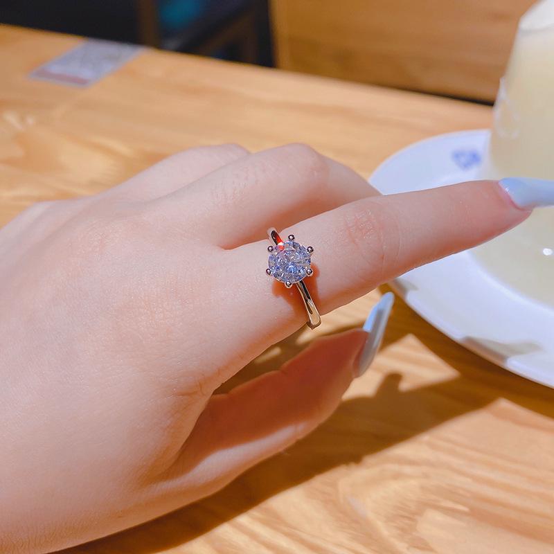 Elegant Gold-Plated Zirconia Six-Claw Ring – Simulated Diamond Proposal Ring for Women Adjustable