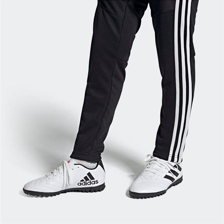 adidas Goletto 7 Rezistente la Alunecare Anti Lovire Partea Inferioară Pantofi de Fotbal pentru Copii Alb Strălucitor Copii FV8707