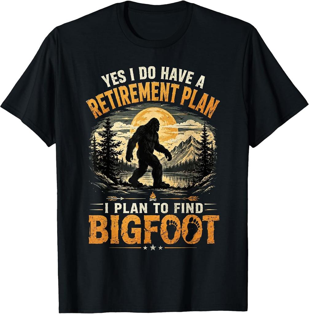 Bigfoot Hunting Retirement Plan Retro Graphic T-Shirt