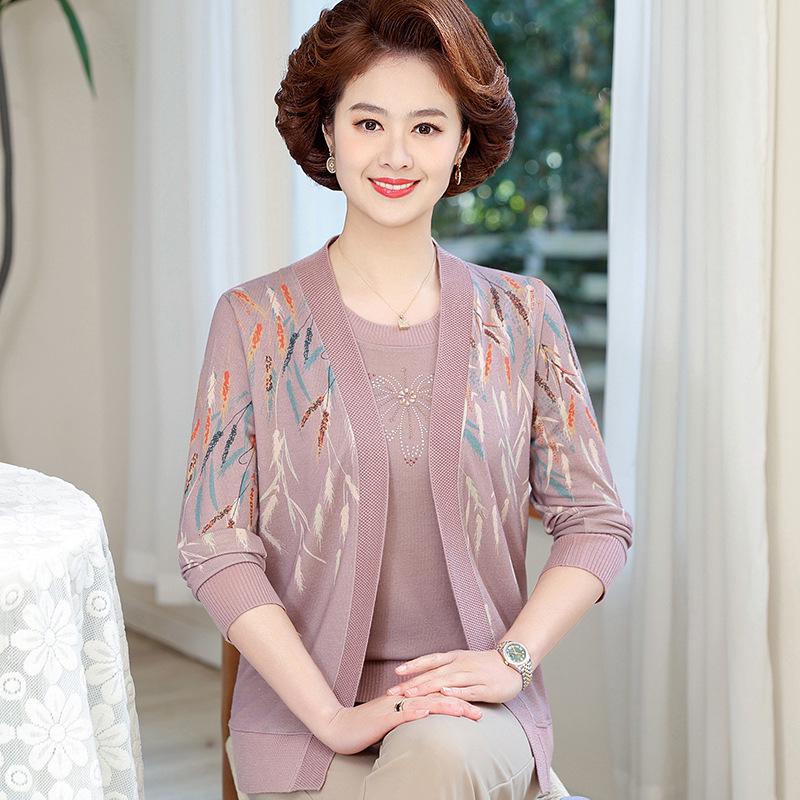 

Spring & Autumn New Style: Genuine Two-Piece Ice Silk Knit Top & Cardigan for Middle-Aged & Elderly Women. 4XL (recommended 67.5-75 kg) верблюд