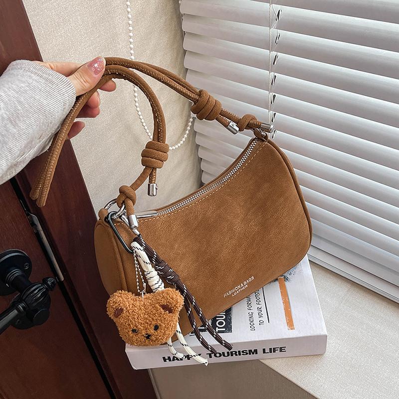 

Trendy Commuter Women Saddle Bag Crossbody Bag Underarm Single Shoulder Bag Soft Suede Leather oulder Bag for Daily Use 2026 New