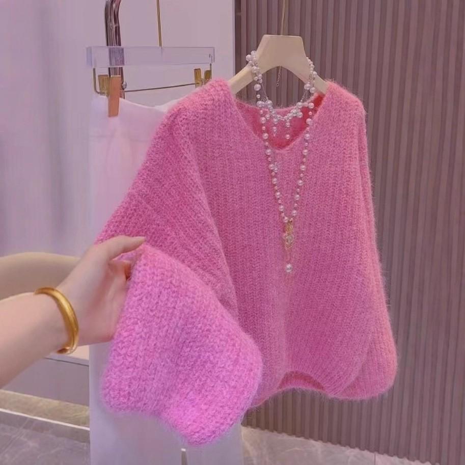 Autumn and Winter  V-neck Knitted Sweater Korean Loose Thick Long Sleeved Sweater for Women Design Sense
