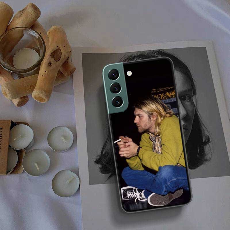 

Retro Singer Kurt Cobain Phone Case For Samsung A15 A25 A35 A55 Galaxy A12 A22 A32 A52 A72 A54 A34 A24 A14 A53 A33 A23 A13 A73 A Samsung A54