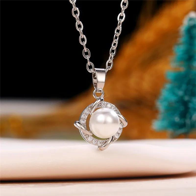 Huitan Rotation Design Women Pendant Necklace Imitation Pearl Elegant Wedding Engagement Accessories Inlaid Shiny CZ Jewelry
