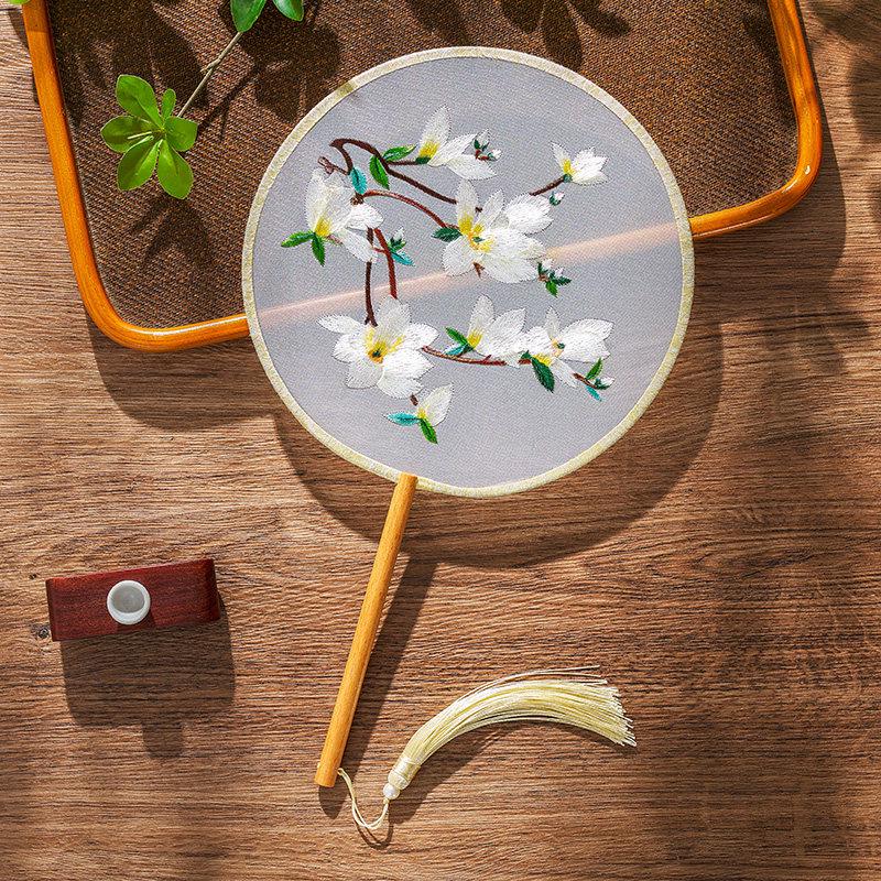 Круглый веер с двусторонней вышивкой «Двойной дракон» из древнего Сучжоу