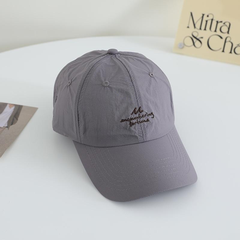 

Простая вышитая быстросохнущая шляпа для улицы, защита от солнца, бейсболка, спортивная, дышащая, корейский стиль, тонкая и универсальная шляпа от солнца для женщин adjustable