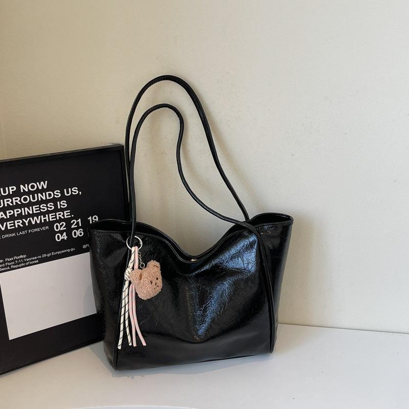 Casual large-capacity bag women's new fashion versatile shoulder bag high-end portable tote bag