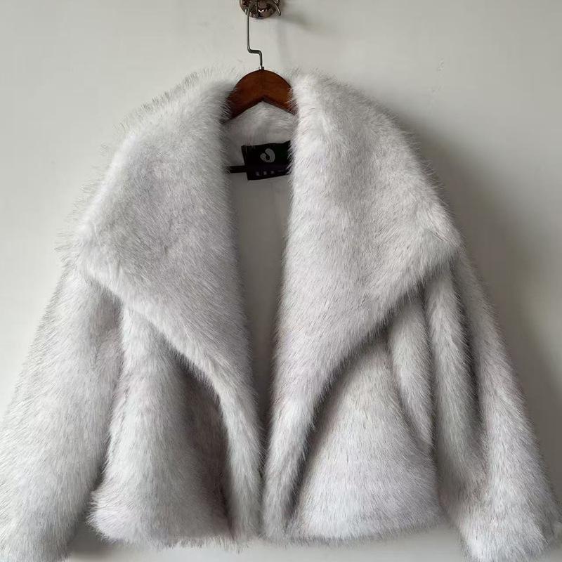 Women's Turn Down Collar Long Sleeve Faux Fur Coat Loose Fit Casual Winter Jacket