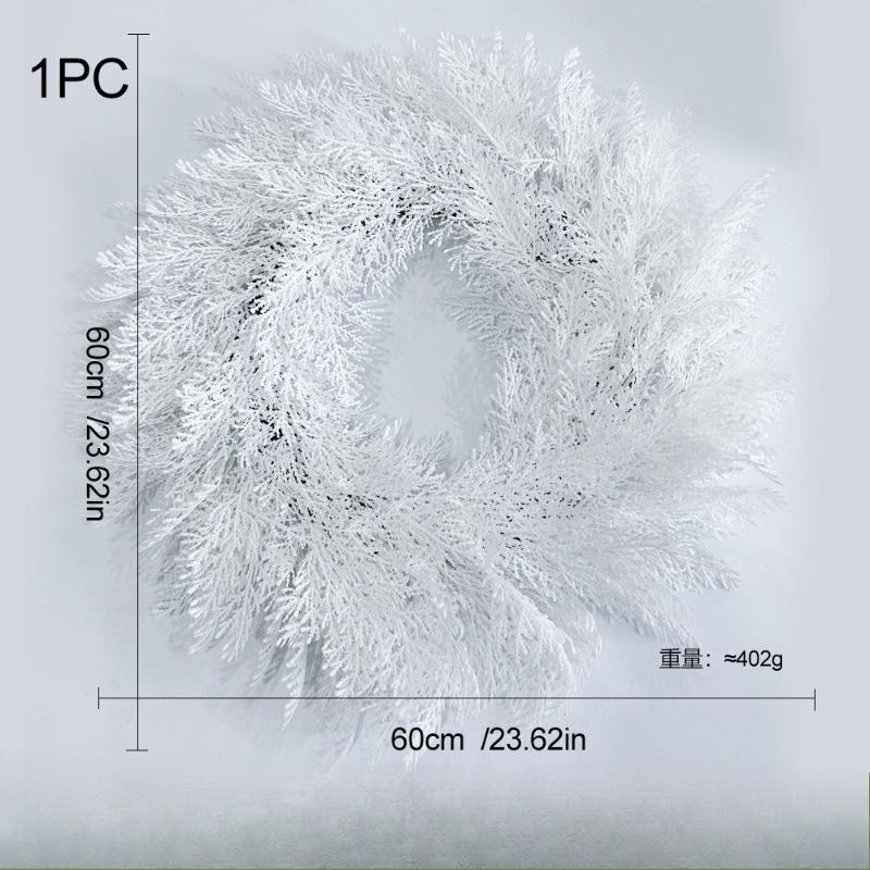 Un pandantiv de brad de Crăciun coroană de frunze de chiparos alb fals pentru decorațiunea de Halloween