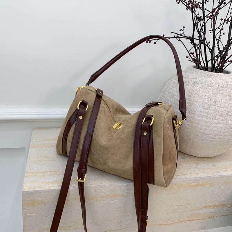 

Ретро вместительная дорожная сумка в стиле Бостон, новая модная женская сумка-тоут для通勤, простая и индивидуальная сумка-подмышка Small хаки
