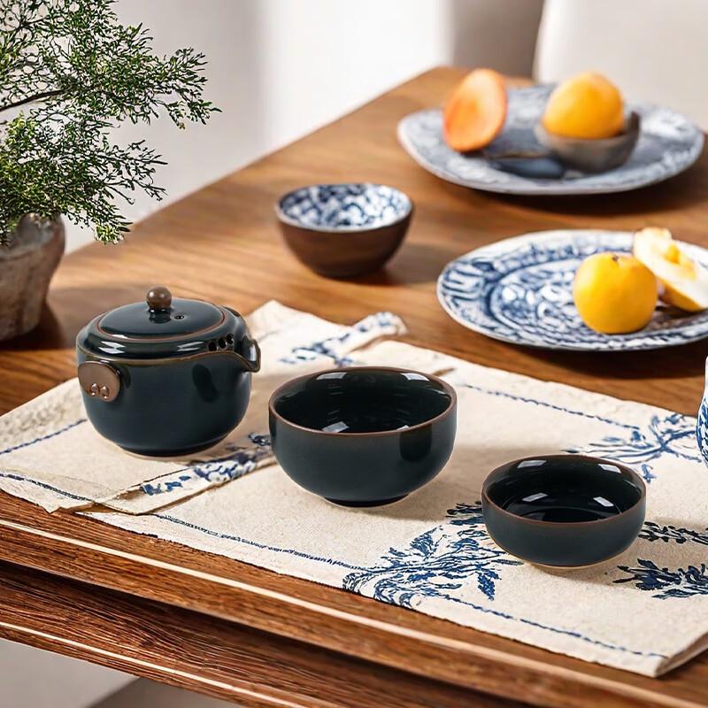 Huaqingge Portable Ceramic Travel Tea Set