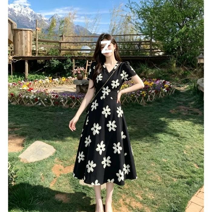 Black Floral Dress for Women's Summer Waist and Thin Temperament V-neck Short-sleeved French Retro Style Medium and Long Dress