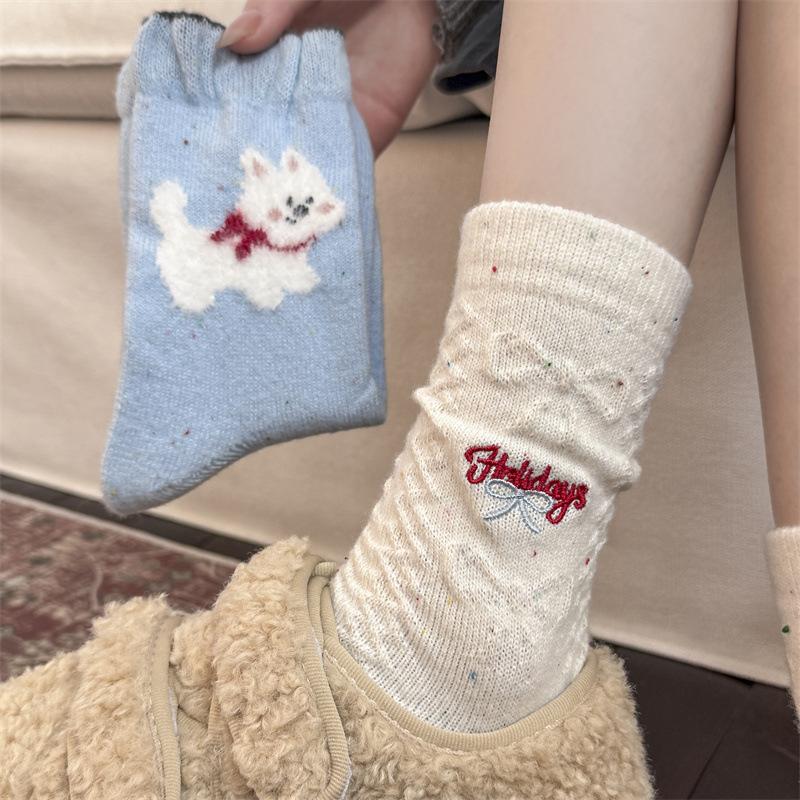 Wool Cartoon Medium Tube Socks Idea Yarn Cartoon Butterfly Socks Thickened Thermal Stacking Socks