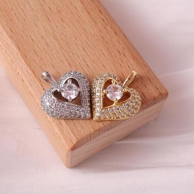 Dual-Color Rhinestone Heart Pendant Necklace - Luxurious Gold & Silver Accessory