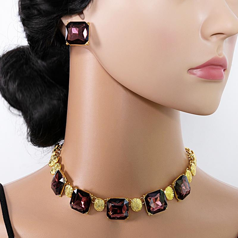 Роскошный ювелирный набор «Капля воды»: Винтажные жемчужные серьги и циркониевое ожерелье