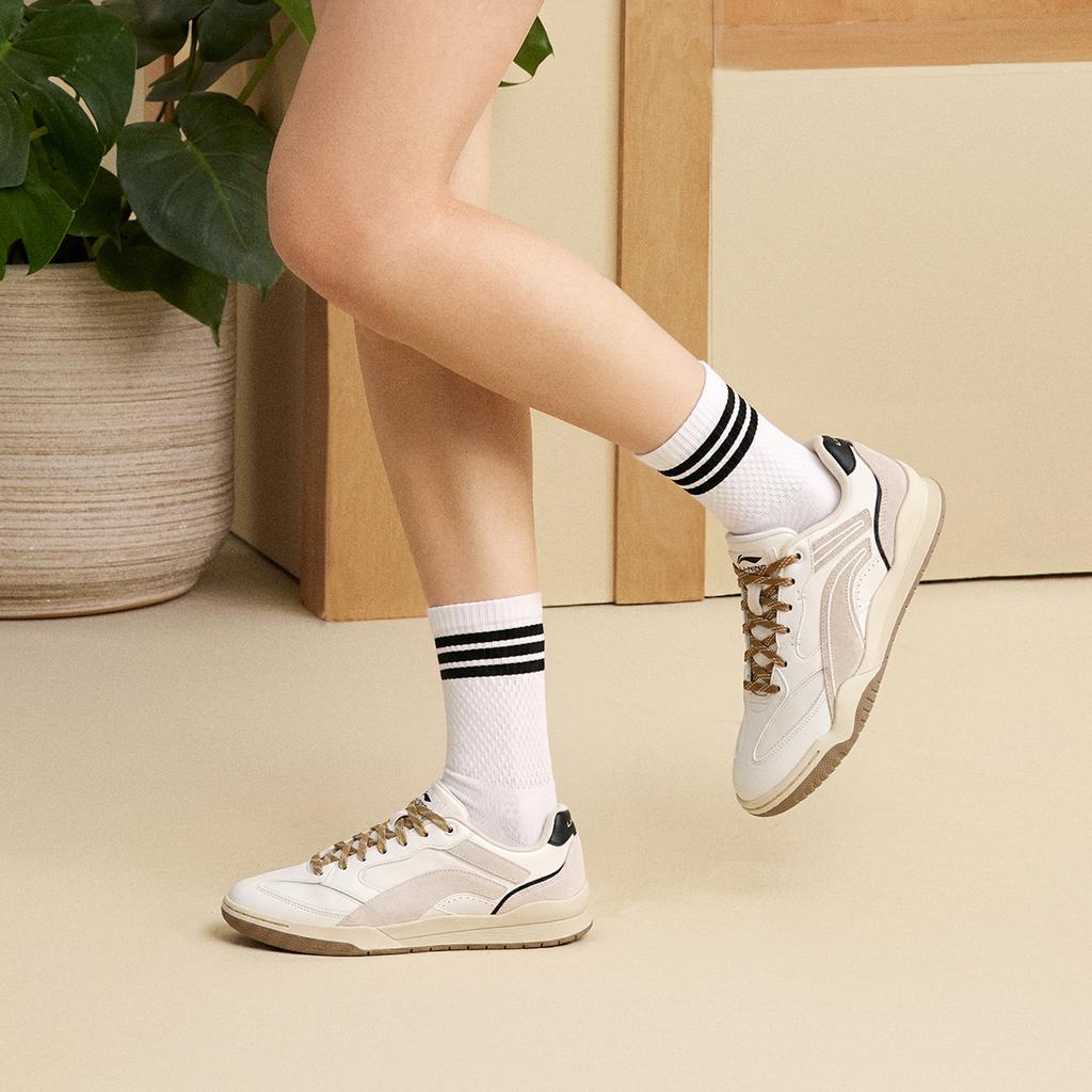 Li Ning Moon White Retro Skateboard Shoes Women's Low Top Mist White/Standard White AGCW050-3