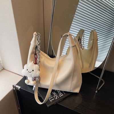 New Fashion Casual Dumpling Bag Spring Commute Large Capacity Shoulder Bag High Sense Messenger Women's Bag