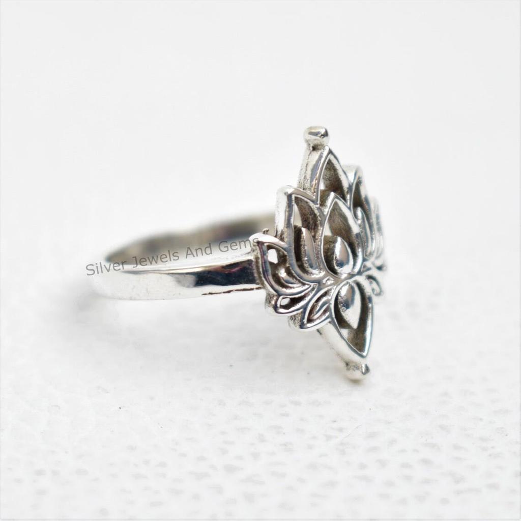 Bague Lotus en Argent Sterling 925 Faite à la Main: Bague de fiançailles