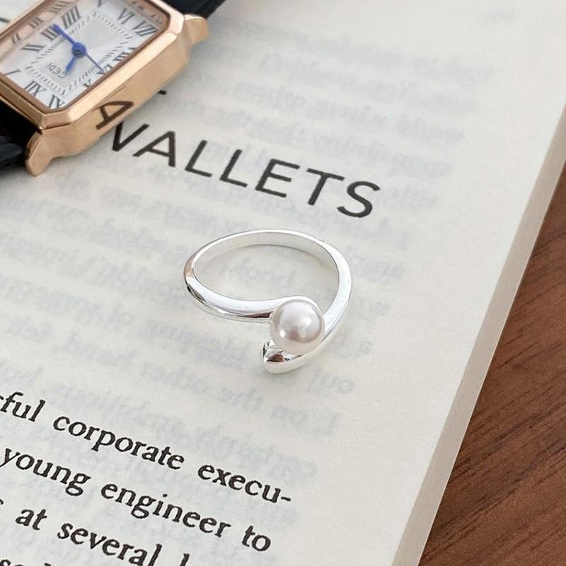 Elegant Geometric Open Adjustable Pearl Shell Ring For Women Fashionable Style