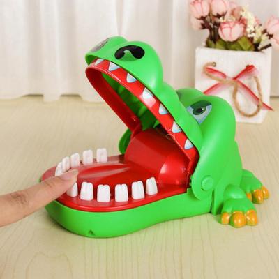 Kreative Kinder Kinder Krokodil Mund Biss Finger Spiel Party Lustiges Spielzeug Geschenk