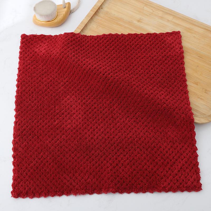 Pineapple Coral Fleece Bath Towel - Absorbent, Hair-Free, Soft, Large Square for Men & Women
