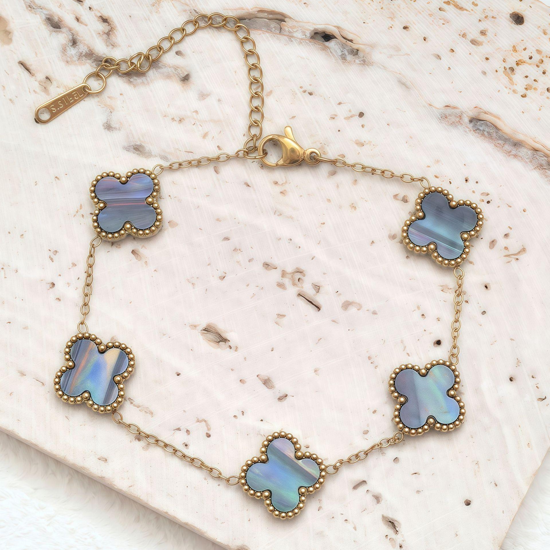 Браслет из титановой стали нового цвета с четырехлистным клевером, счастливый, высококлассный женский браслет