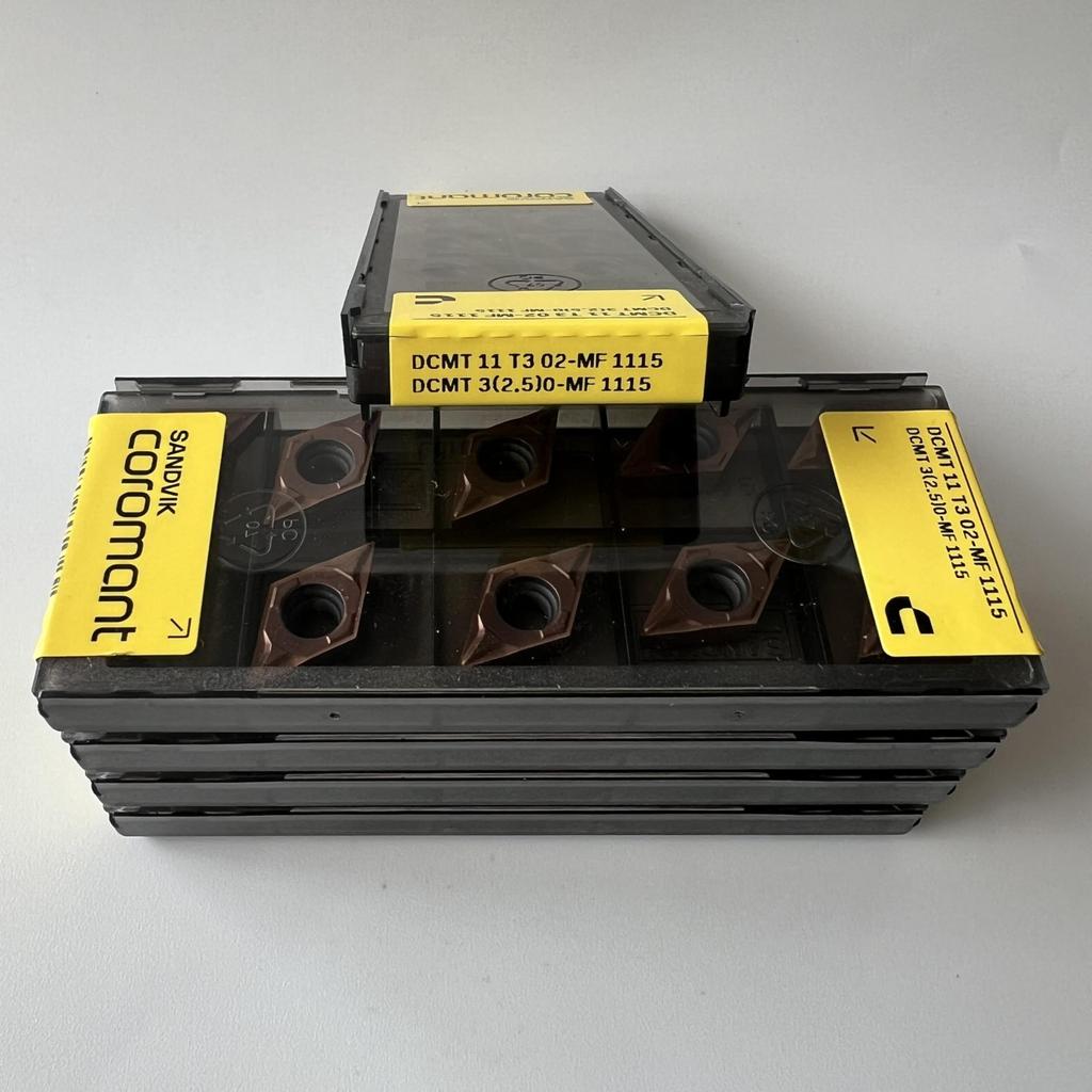 Sandvik / DCMT11T302-MF 1115 / Original Swedish Hard Alloy Blade 10 Pcs