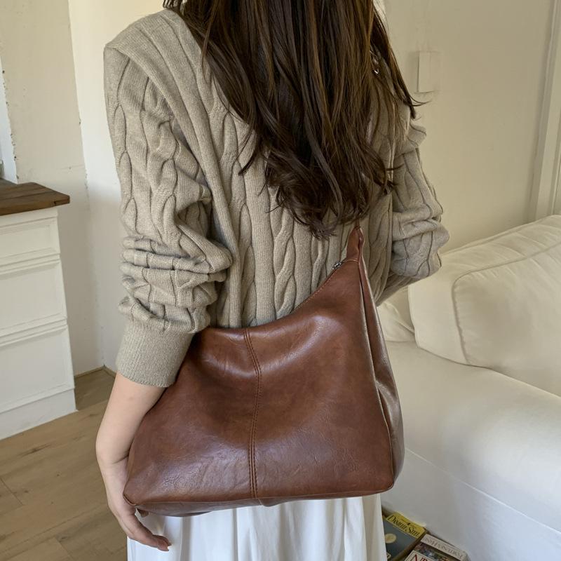 Large capacity Maillard tote bag new bag women's versatile commuter shoulder bag fashion messenger bag