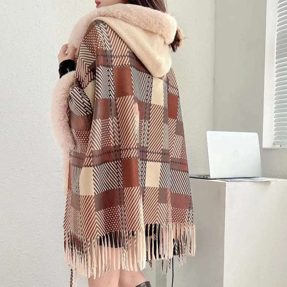 Women Winter England Plaid Thick Velvet Warm Poncho Outer Wear Batwing Sleeves Knitted Faux Rabbit Fur Loose Capes Coat With Hat