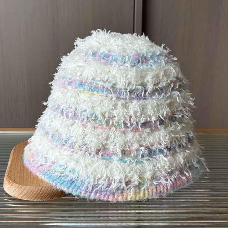 New autumn and winter bucket hat European and American women's hat colored striped knitted warm wool hat thickened and velvet