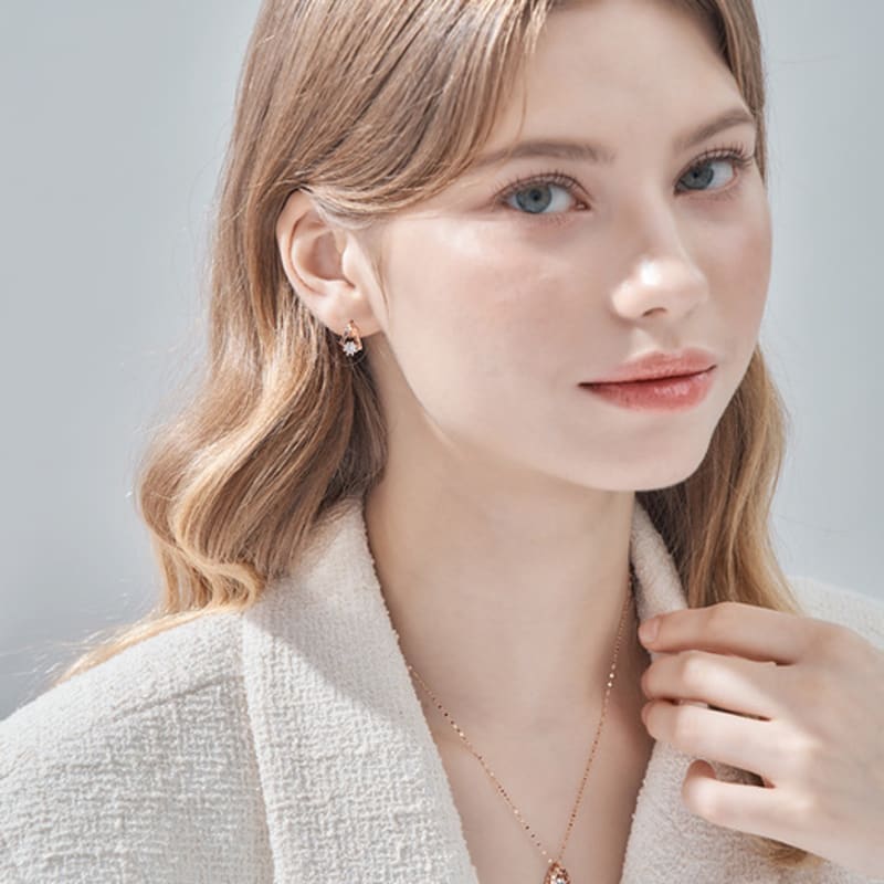 ELLE Jewelry 14K Sparkling Waterdrop Necklace EL14NN021