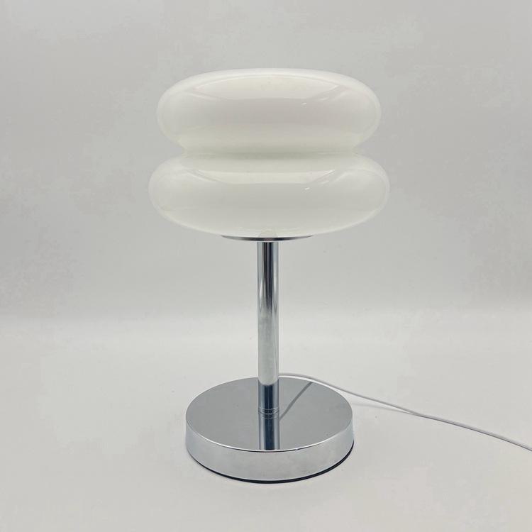 

Елегантна скляна маленька настільна лампа-гамбургер для декору вітальні та спальні USB switch (fixed brightness warm light) білий