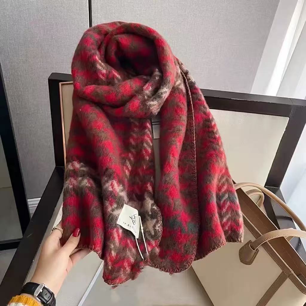 Autumn and Winter New Cold and Warm New Year's Gift Couple Versatile Student Senior Sense Red Scarf Women's Winter