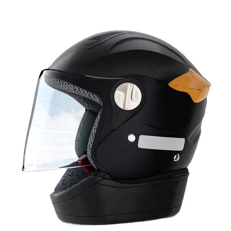 Women's Lightweight Winter Helmet for Electric Scooters - Anti-fog, Windproof, and Warm for Men and Women