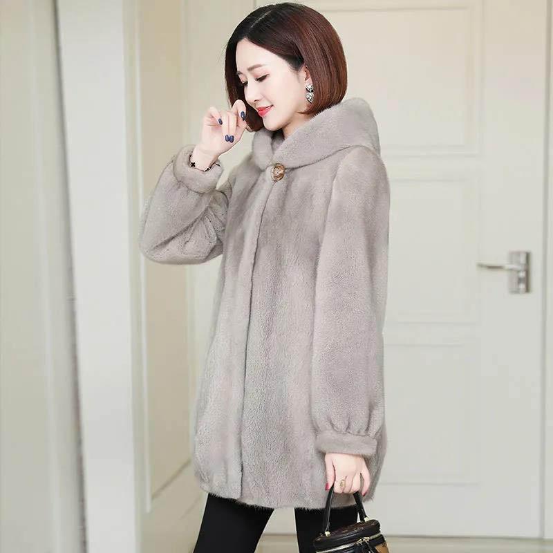 Novos modelos de moda inverno de imitação de casaco de pele de vison solto casaco de pele de vison feminino com capuz de comprimento médio espessamento