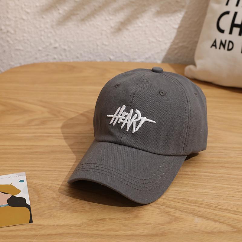 Big Head Embroidered Letter Hat Men and Women Summer Fashion Brand Korean Baseball Hat Spring and Summer Sun Protection Baseball Cap