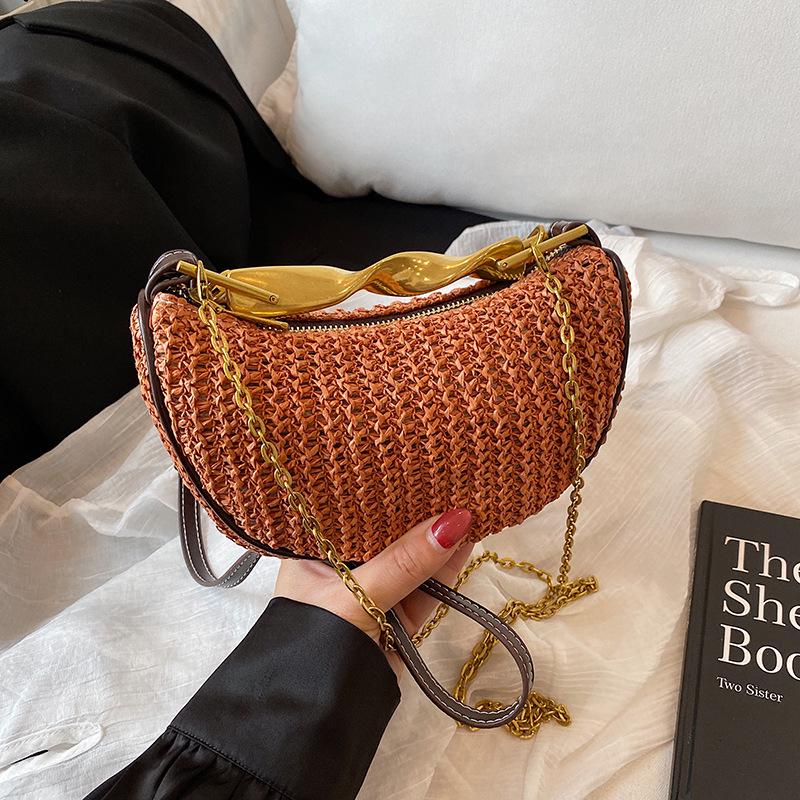 

Women s High-End Retro Crossbody Bag 2025 - Fashionable, Versatile, and Trendy Woven Shoulder Bag коричневый