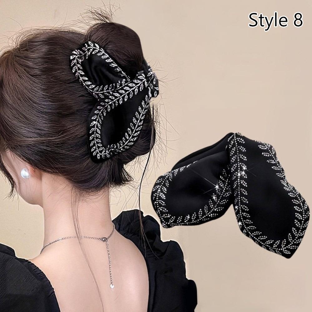 

Retro Shark Clip Black Hair Clip New Claw Clips Winter Season 8